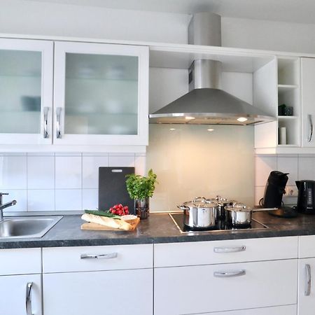 Sabe Apartment: Balcony + Free Parking + Netflix Wuppertal Exteriör bild