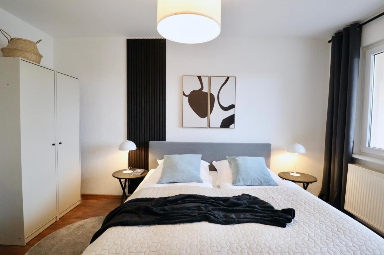 Sabe Apartment: Balcony + Free Parking + Netflix Wuppertal Exteriör bild