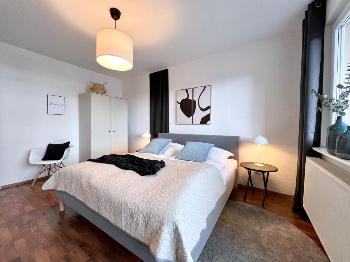 Sabe Apartment: Balcony + Free Parking + Netflix Wuppertal Exteriör bild