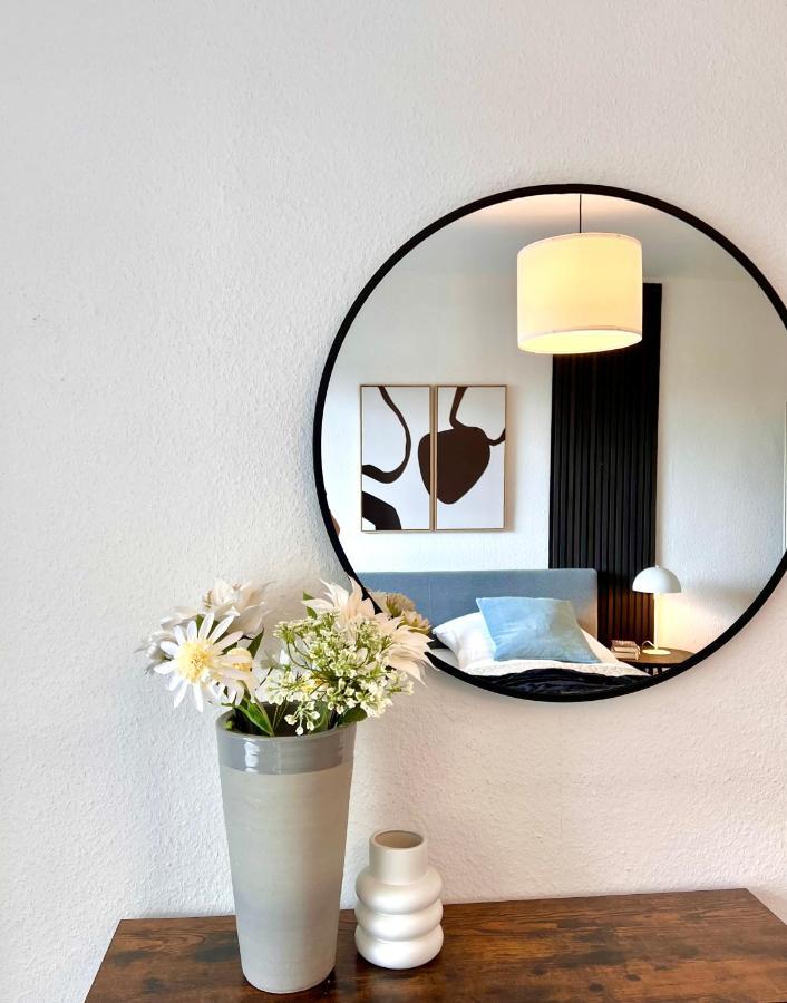 Sabe Apartment: Balcony + Free Parking + Netflix Wuppertal Exteriör bild