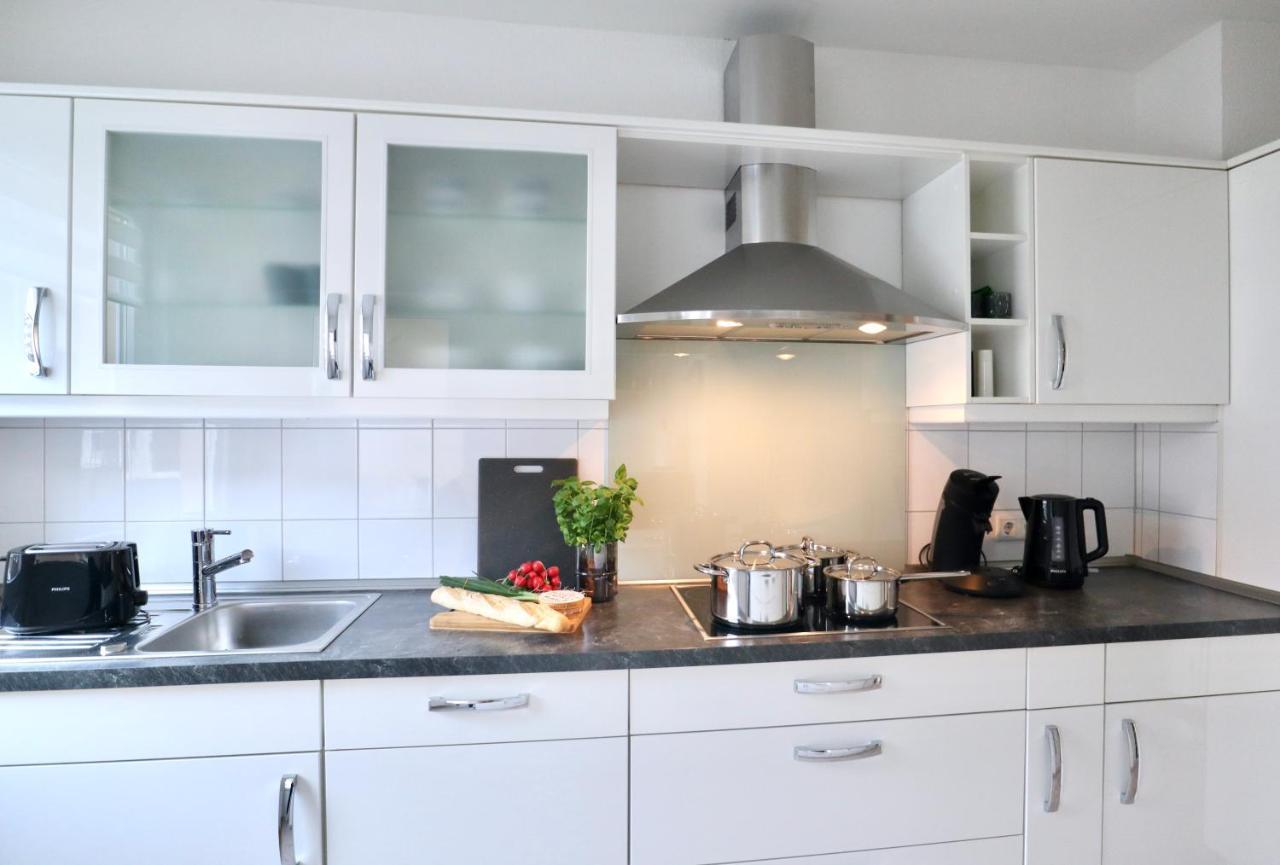 Sabe Apartment: Balcony + Free Parking + Netflix Wuppertal Exteriör bild